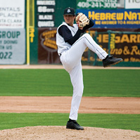 San Jose Giants pitcher Alex Hinshaw