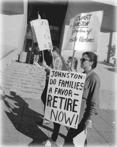 picketing moms